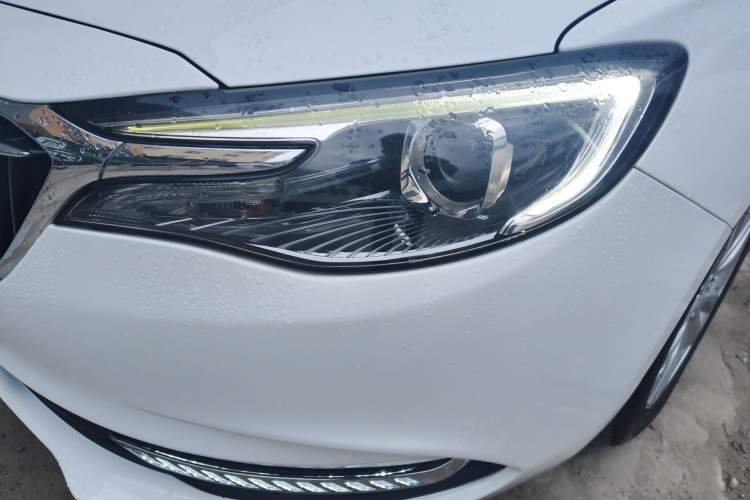 Used Buick GT 2018 15T Dual-Clutch Elite Model China V Standard Left Front Headlight