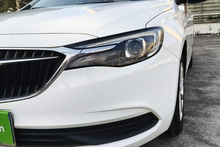 Used Buick GT 2018 15T Dual-Clutch Advanced Model China V Standard Left Front Headlight