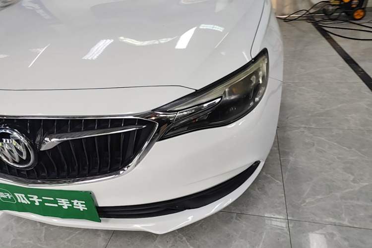 Used Buick GT 2018 18T Automatic Elite Model Left Front Headlight