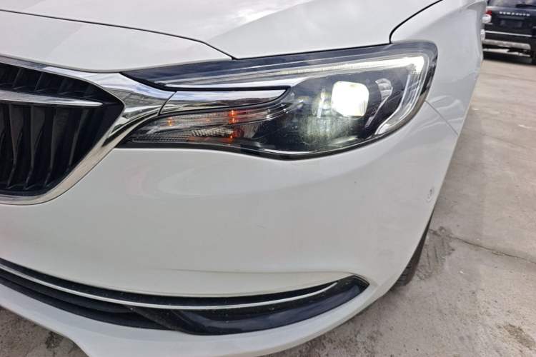 Used Buick GT 2018 18T Automatic Flagship Model Left Front Headlight