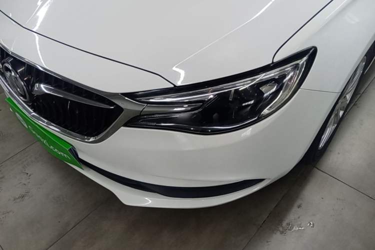 Used Buick GT 2018 18T Automatic Elite Model Left Front Headlight