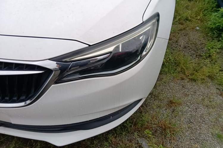 Used Buick GT 2018 18T Automatic Elite Model Left Front Headlight