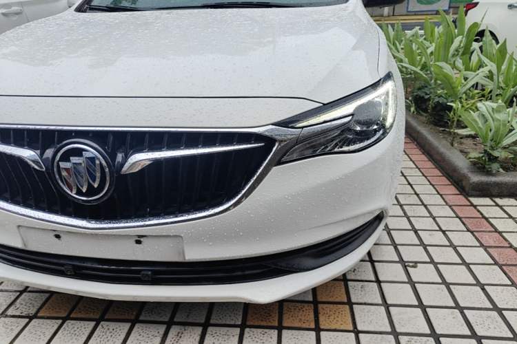 Used Buick GT 2018 15T Dual-Clutch Elite Model China V Standard Left Front Headlight