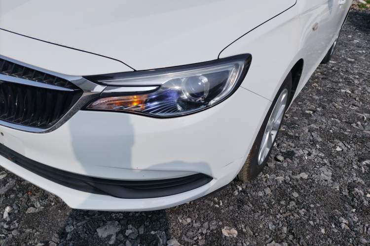 Used Buick GT 2018 15T Dual-Clutch Advanced Model China V Standard Left Front Headlight