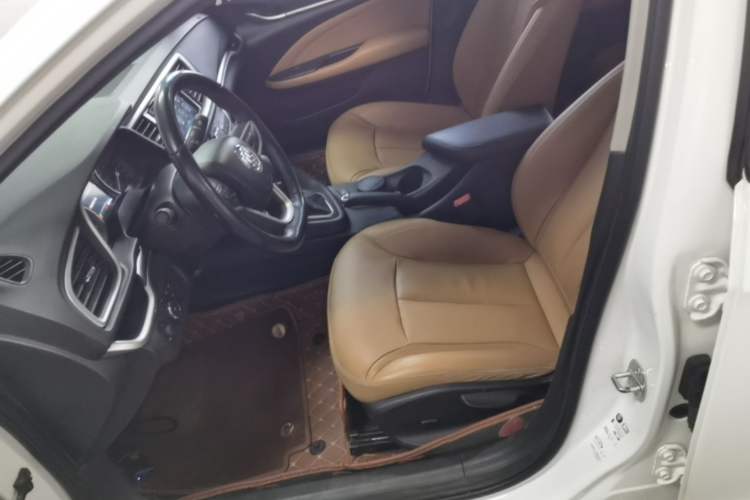 Used Buick GT 2018 18T Automatic Flagship Model Left Front Seat