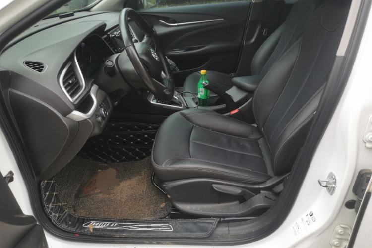 Used Buick GT 2018 18T Automatic Elite Model Left Front Seat