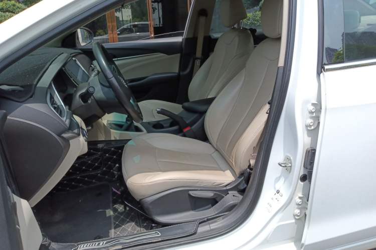 Used Buick GT 2018 15T Manual Elite Version China V Standard Left Front Seat