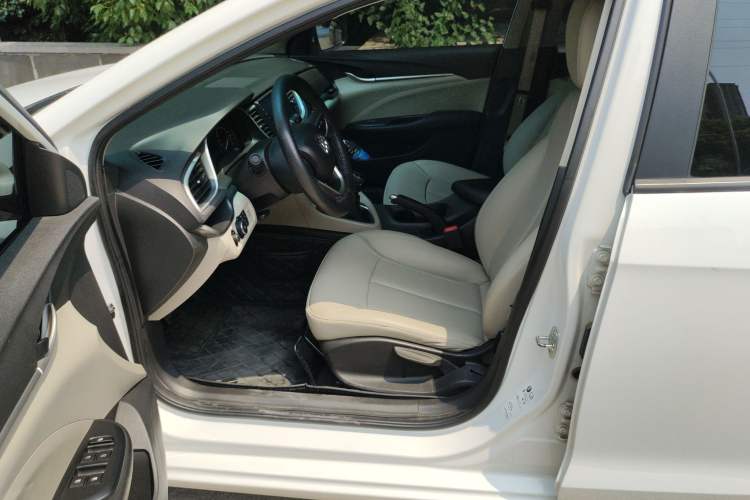 Used Buick GT 2018 15T Manual Elite Version China V Standard Left Front Seat