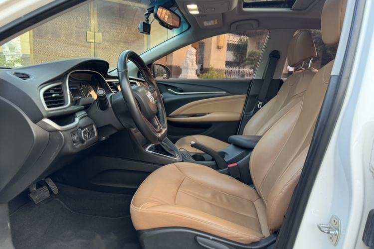 Used Buick GT 2018 18T Automatic Flagship Model Left Front Seat