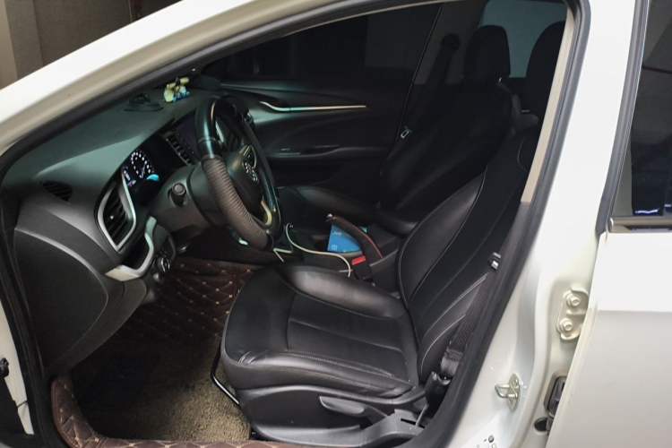 Used Buick GT 2018 18T Automatic Elite Model Left Front Seat