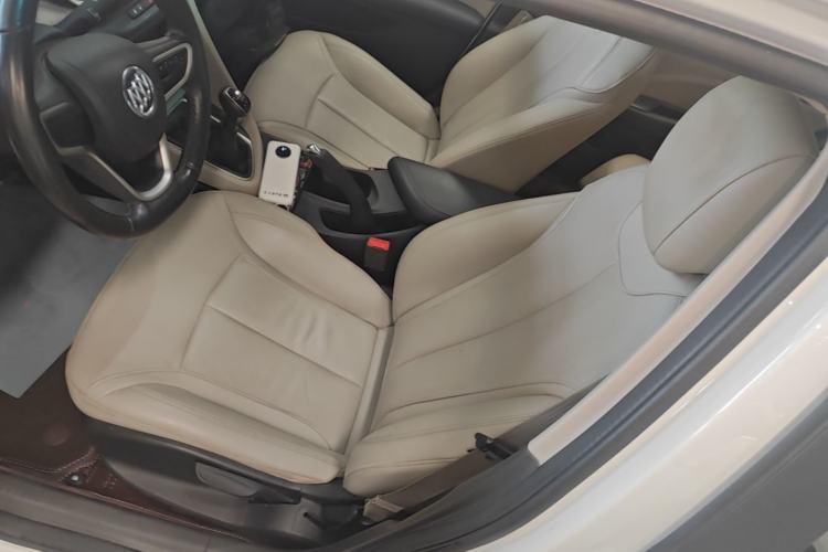 Used Buick GT 2018 15T Manual Elite Version China V Standard Left Front Seat
