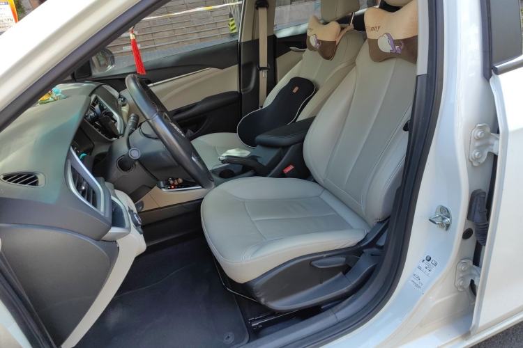 Used Buick GT 2018 15T Dual-Clutch Elite Model China V Standard Left Front Seat