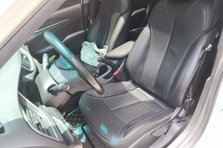 Used Buick GT 2018 18T Automatic Elite Model Left Front Seat