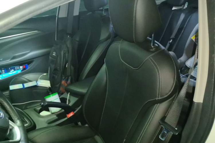Used Buick GT 2018 18T Automatic Elite Model Left Front Seat