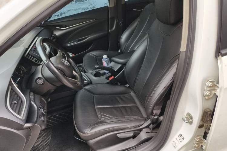 Used Buick GT 2018 18T Automatic Elite Model Left Front Seat