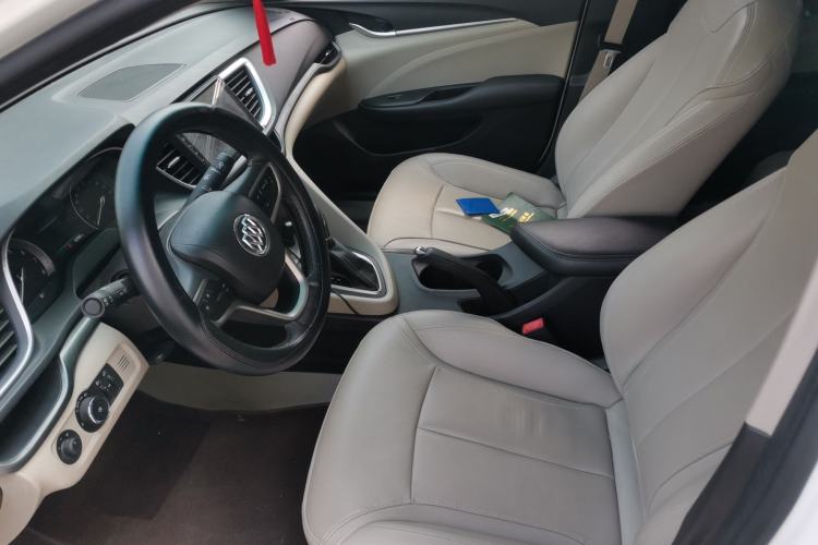 Used Buick GT 2018 15T Dual-Clutch Elite Model China V Standard Left Front Seat