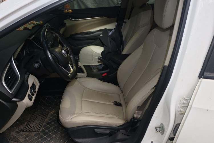 Used Buick GT 2018 15T Manual Elite Version China V Standard Left Front Seat