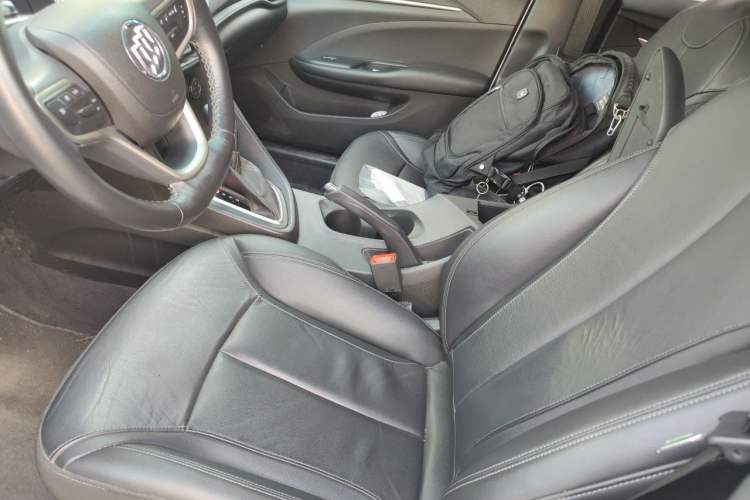 Used Buick GT 2018 18T Automatic Elite Model Left Front Seat