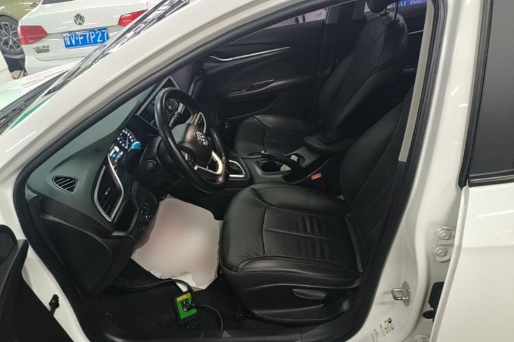 Used Buick GT 2018 18T Automatic Elite Model Left Front Seat