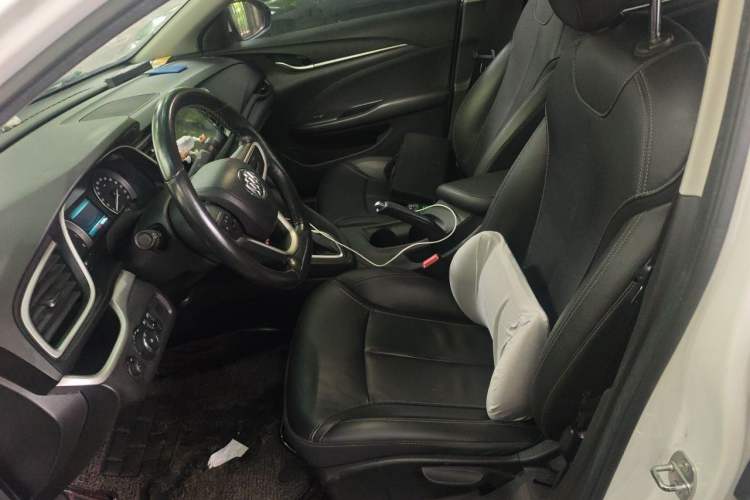 Used Buick GT 2018 18T Automatic Elite Model Left Front Seat