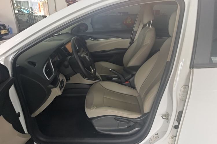 Used Buick GT 2018 15T Dual-Clutch Elite Model China V Standard Left Front Seat