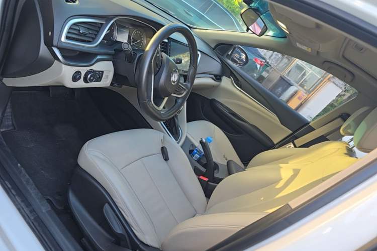 Used Buick GT 2018 15T Dual-Clutch Elite Model China V Standard Left Front Seat