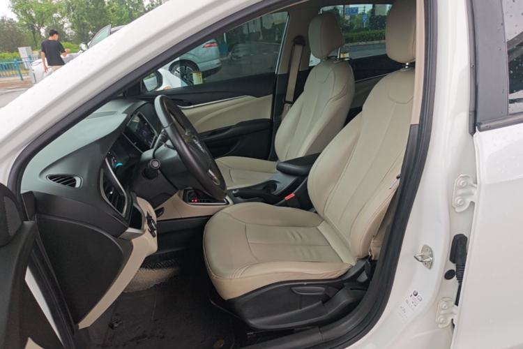 Used Buick GT 2018 15T Dual-Clutch Elite Model China V Standard Left Front Seat