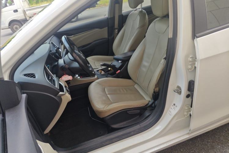 Used Buick GT 2018 15T Dual-Clutch Elite Model China V Standard Left Front Seat
