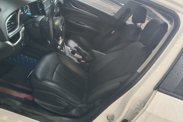 Used Buick GT 2018 18T Automatic Elite Model Left Front Seat