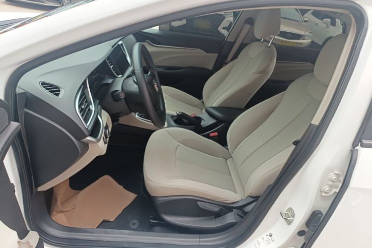 Used Buick GT 2018 15T Dual-Clutch Advanced Model China V Standard Left Front Seat