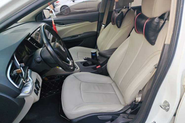 Used Buick GT 2018 15T Dual-Clutch Elite Model China V Standard Left Front Seat