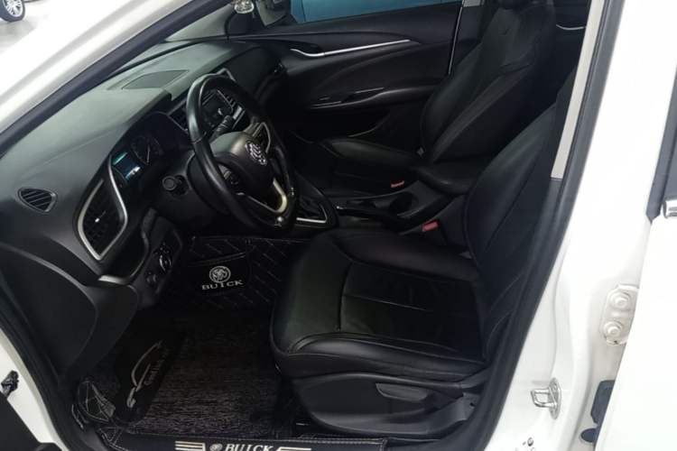 Used Buick GT 2018 18T Automatic Elite Model Left Front Seat