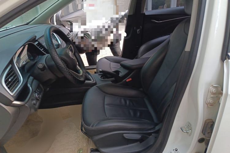 Used Buick GT 2018 18T Automatic Elite Model Left Front Seat