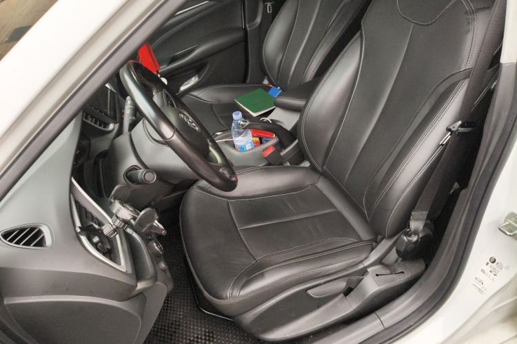 Used Buick GT 2018 18T Automatic Elite Model Left Front Seat