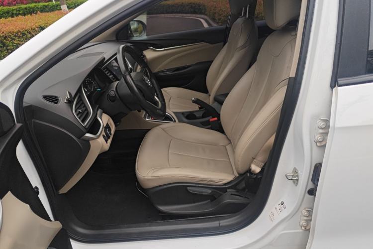 Used Buick GT 2018 15T Dual-Clutch Elite Model China V Standard Left Front Seat