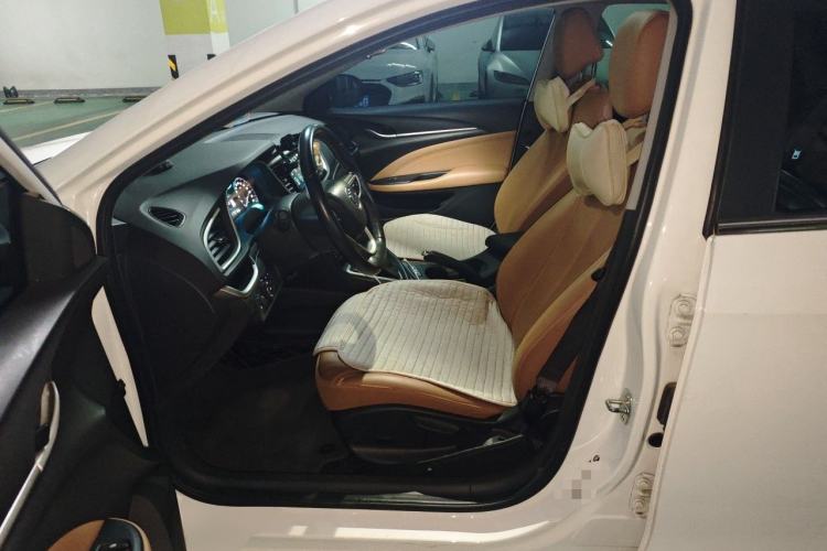 Used Buick GT 2018 18T Automatic Flagship Model Left Front Seat