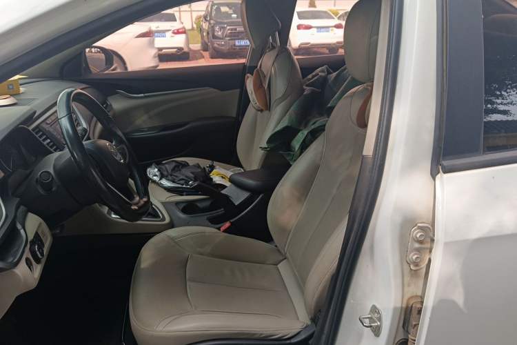 Used Buick GT 2018 15T Dual-Clutch Elite Model China V Standard Left Front Seat