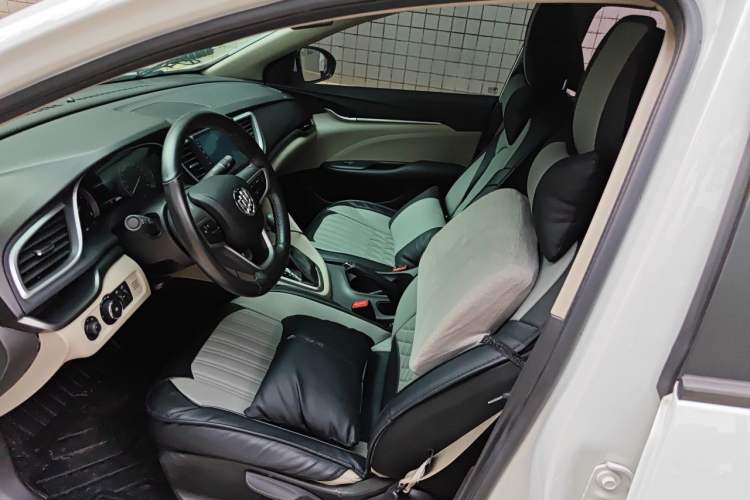 Used Buick GT 2018 15T Dual-Clutch Elite Model China V Standard Left Front Seat
