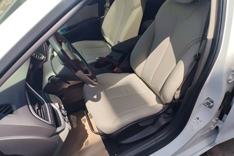 Used Buick GT 2018 15T Manual Elite Version China V Standard Left Front Seat