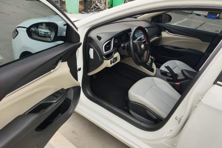 Used Buick GT 2018 15T Manual Entry-Level Version China V Standard Left Front Seat