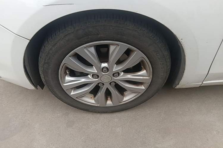 Used Buick GT 2018 15T Dual-Clutch Elite Model China V Standard Left Front Wheel Hub