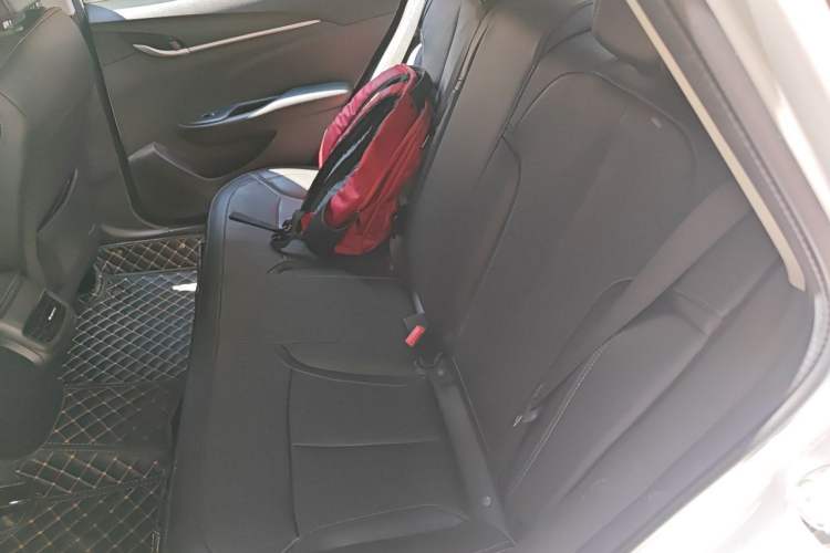Used Buick GT 2018 18T Automatic Elite Model Left Rear Seat