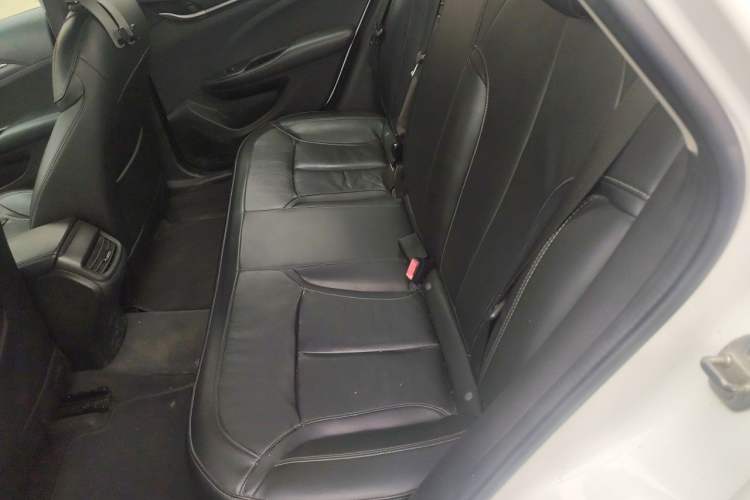Used Buick GT 2018 18T Automatic Elite Model Left Rear Seat