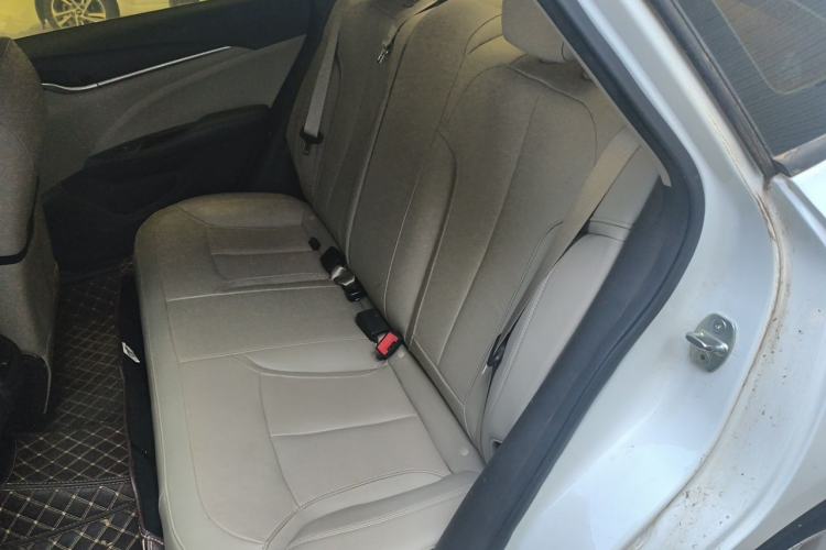 Used Buick GT 2018 15T Manual Elite Version China V Standard Left Rear Seat