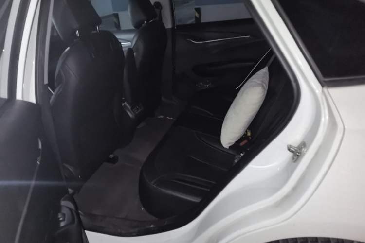 Used Buick GT 2018 18T Automatic Elite Model Left Rear Seat