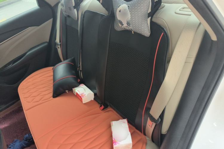 Used Buick GT 2018 15T Dual-Clutch Elite Model China V Standard Left Rear Seat