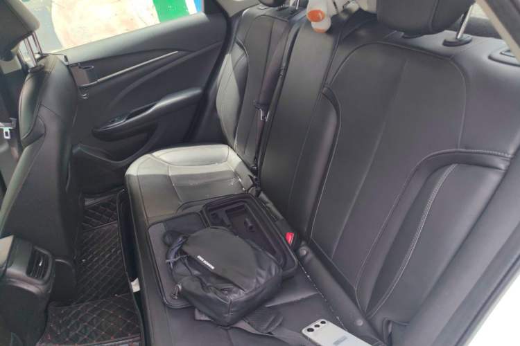Used Buick GT 2018 18T Automatic Elite Model Left Rear Seat