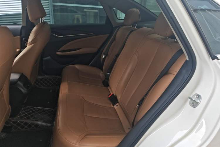 Used Buick GT 2018 18T Automatic Flagship Model Left Rear Seat