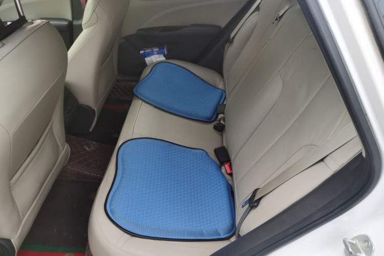 Used Buick GT 2018 15T Dual-Clutch Elite Model China V Standard Left Rear Seat