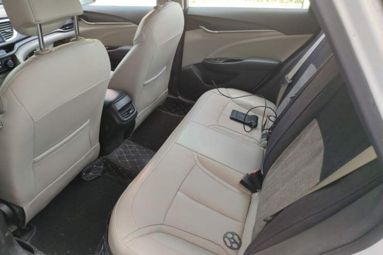 Used Buick GT 2018 15T Manual Elite Version China V Standard Left Rear Seat